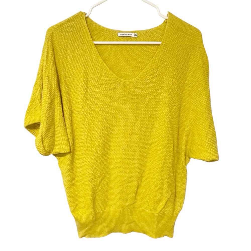 Staccato Size Medium Yellow Knit V Neck‎ Short Sleeve Sweater Top